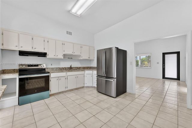 18300 SW 296th St, Homestead, FL 33030