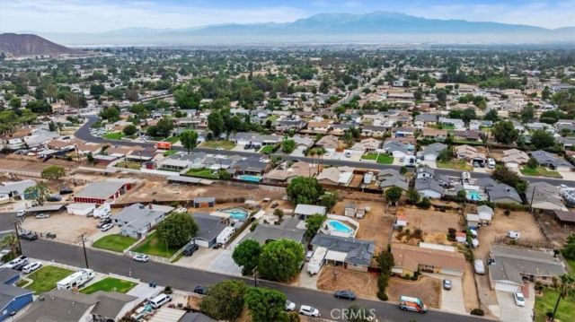 887 Kingman Drive, Norco, CA 92860