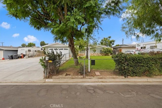 887 Kingman Drive, Norco, CA 92860