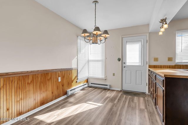 47 Elmswell Avenue, Manchester, NJ 08759