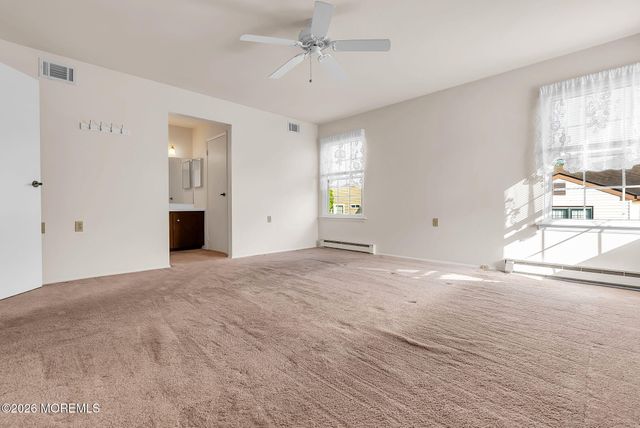 47 Elmswell Avenue, Manchester, NJ 08759