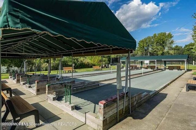 47 Elmswell Avenue, Manchester, NJ 08759