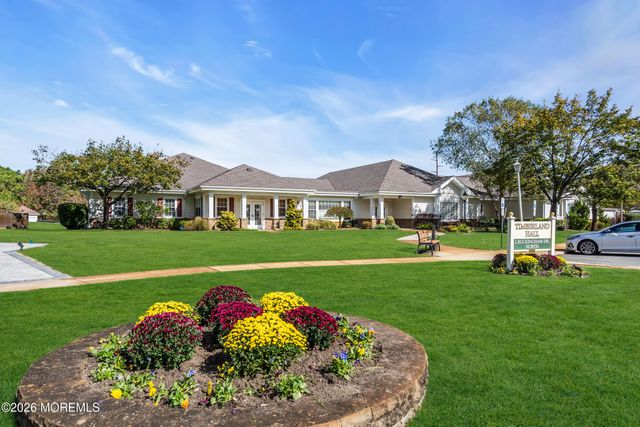 47 Elmswell Avenue, Manchester, NJ 08759