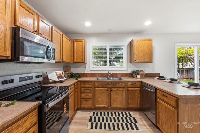 3139 W Pudu Ct, Meridian, ID 83646