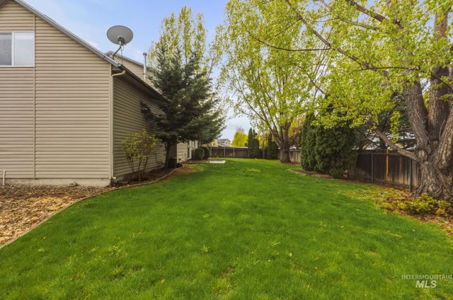 3139 W Pudu Ct, Meridian, ID 83646