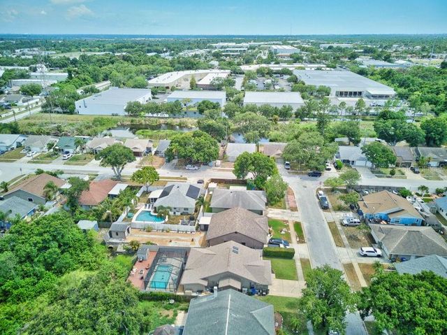 1803 NEEDLES LANE W, Largo, FL 33771