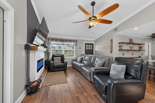 1803 NEEDLES LANE W, Largo, FL 33771