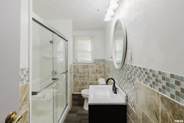 300 S 21ST Street, Herrin, IL 62948