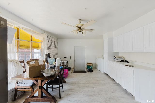 300 S 21ST Street, Herrin, IL 62948