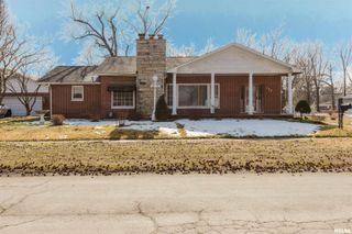 300 S 21ST Street, Herrin, IL 62948