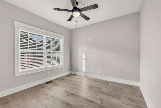 528 Canyon View Court, Clarksville, TN 37040