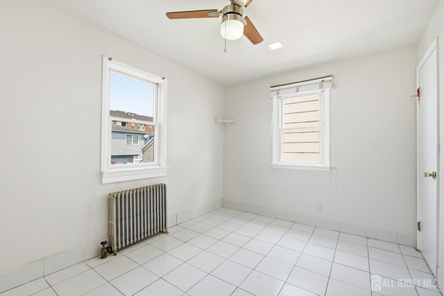 28 Saint Ann Street, Carteret, NJ 07008