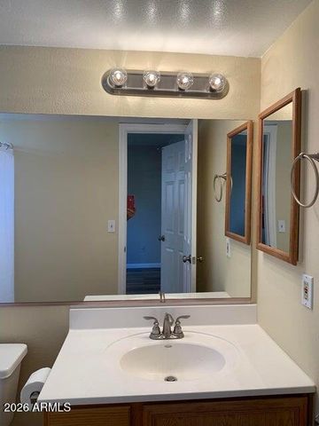 1025 E HIGHLAND Avenue 32, Phoenix, AZ 85014