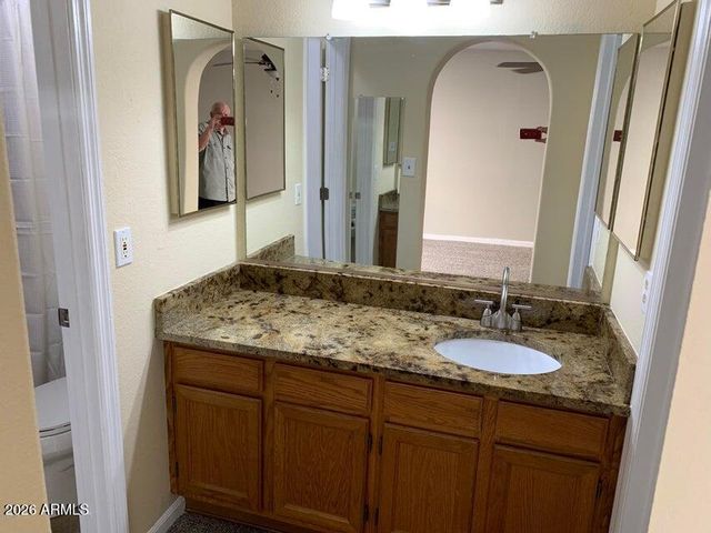 1025 E HIGHLAND Avenue 32, Phoenix, AZ 85014