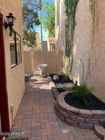 1025 E HIGHLAND Avenue 32, Phoenix, AZ 85014