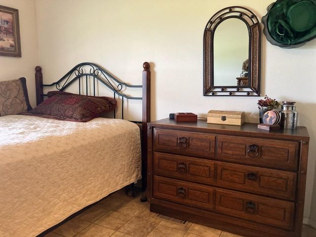 5848 Mieth Road, Sealy, TX 77474