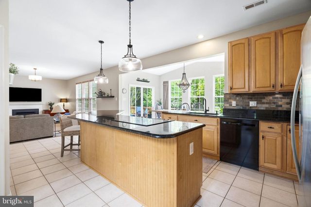 5646 DENFIELD PL, Adamstown, MD 21710