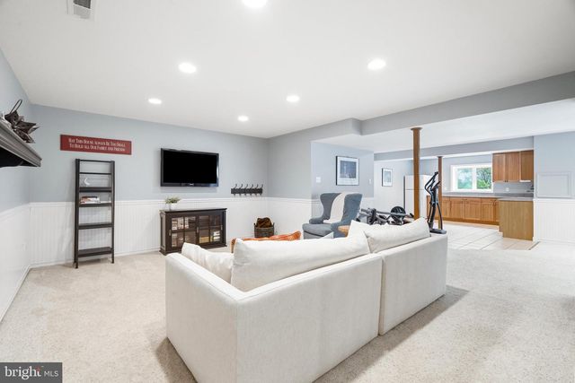 5646 DENFIELD PL, Adamstown, MD 21710