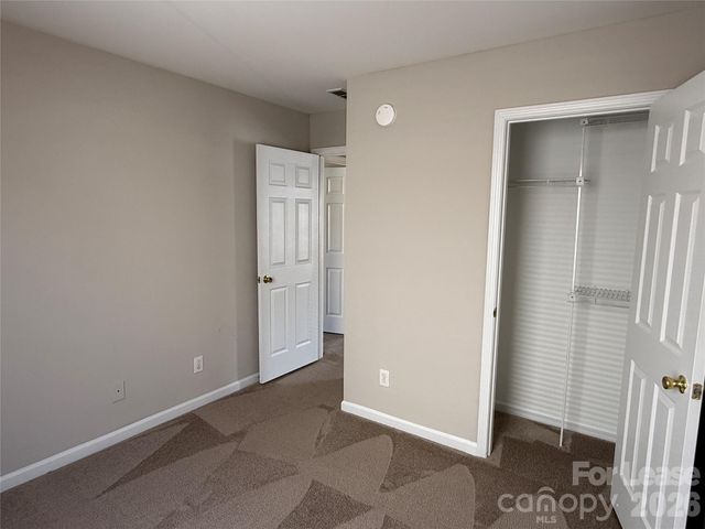 3319 Mannington Drive, Charlotte, NC 28270
