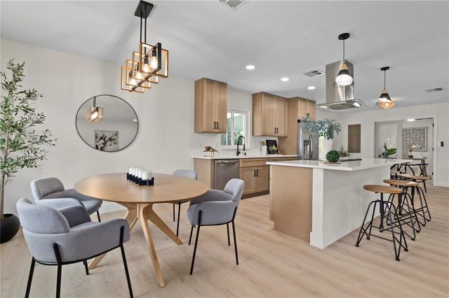 2652 ABBEY ROAD, Winter Park, FL 32792