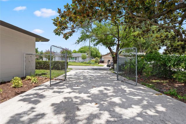 2652 ABBEY ROAD, Winter Park, FL 32792