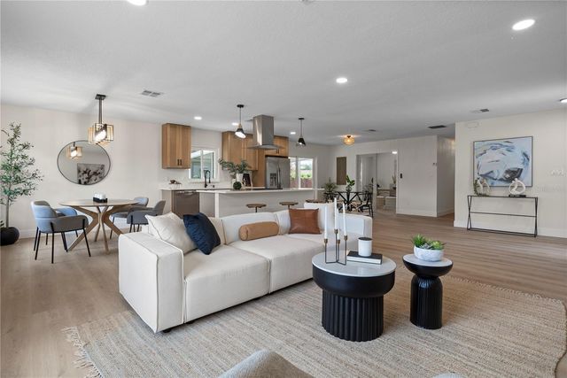 2652 ABBEY ROAD, Winter Park, FL 32792
