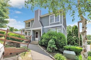 309 Terrace Avenue APT 44, West Haven, CT 06516