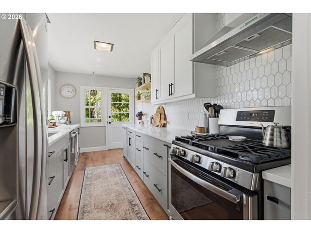 2860 Sw 121ST Ave, Beaverton, OR 97005
