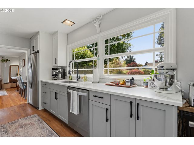 2860 Sw 121ST Ave, Beaverton, OR 97005