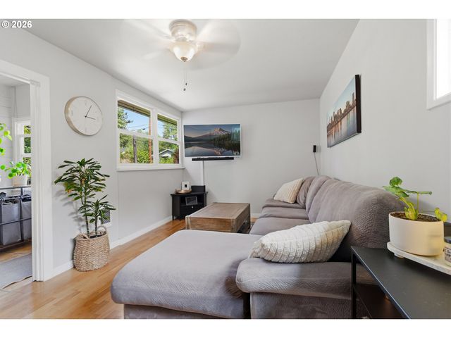 2860 Sw 121ST Ave, Beaverton, OR 97005