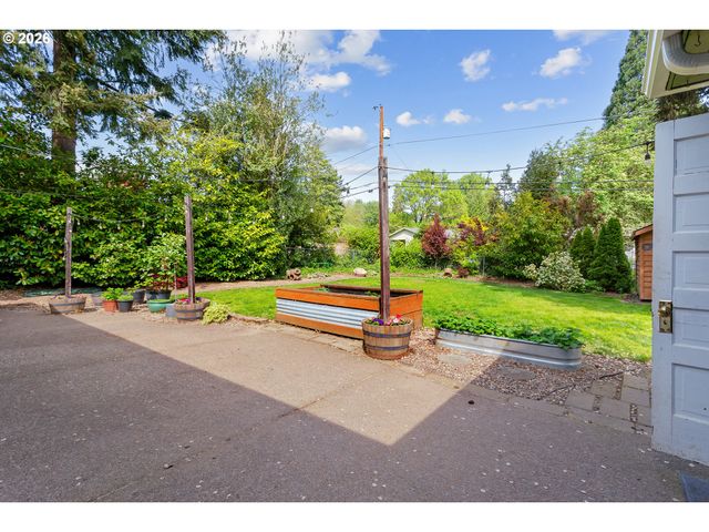 2860 Sw 121ST Ave, Beaverton, OR 97005