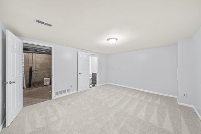 7685 Whitneyway Drive, 17, Columbus, OH 43085