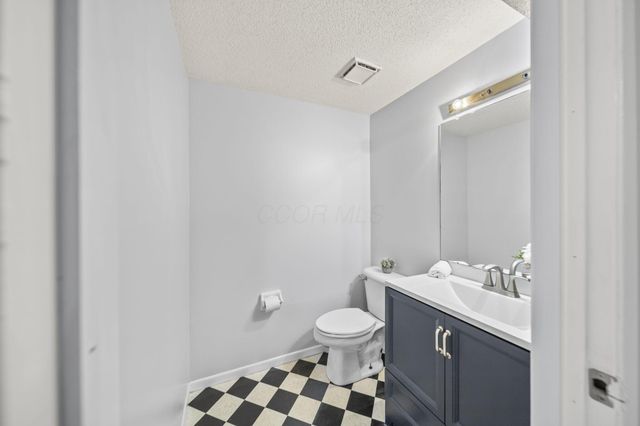 7685 Whitneyway Drive, 17, Columbus, OH 43085