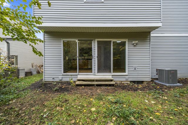 7685 Whitneyway Drive, 17, Columbus, OH 43085