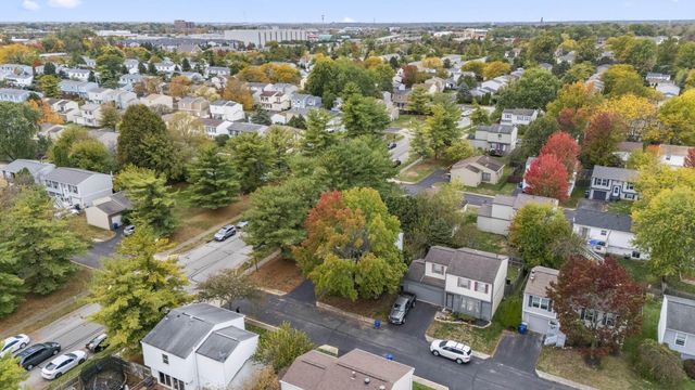 7685 Whitneyway Drive, 17, Columbus, OH 43085