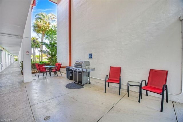 1700 Pine Valley DR 314, Fort Myers, FL 33907