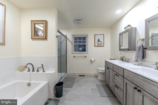 216 ANGEL COUNTRY LN, Paw Paw, WV 25434