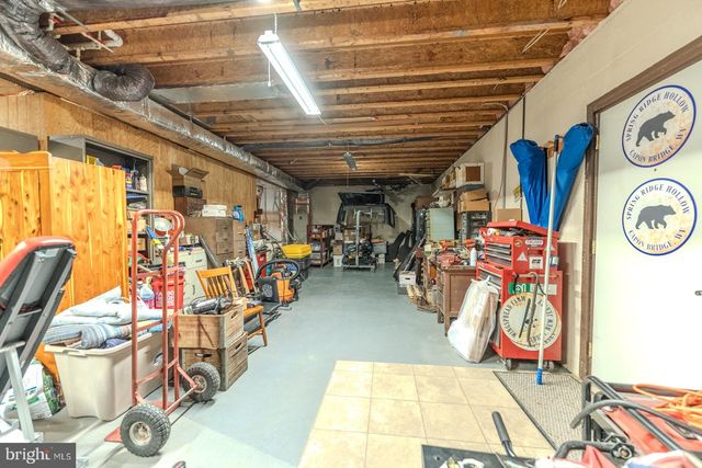 216 ANGEL COUNTRY LN, Paw Paw, WV 25434