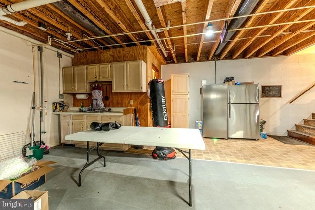 216 ANGEL COUNTRY LN, Paw Paw, WV 25434