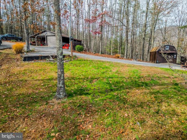 216 ANGEL COUNTRY LN, Paw Paw, WV 25434
