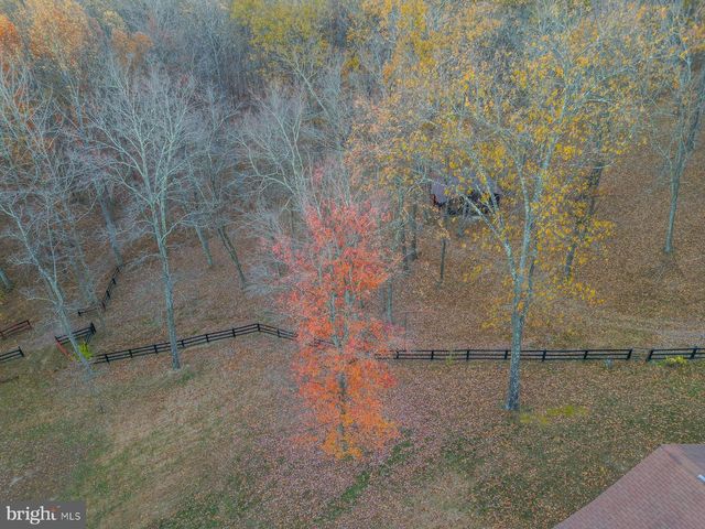 216 ANGEL COUNTRY LN, Paw Paw, WV 25434