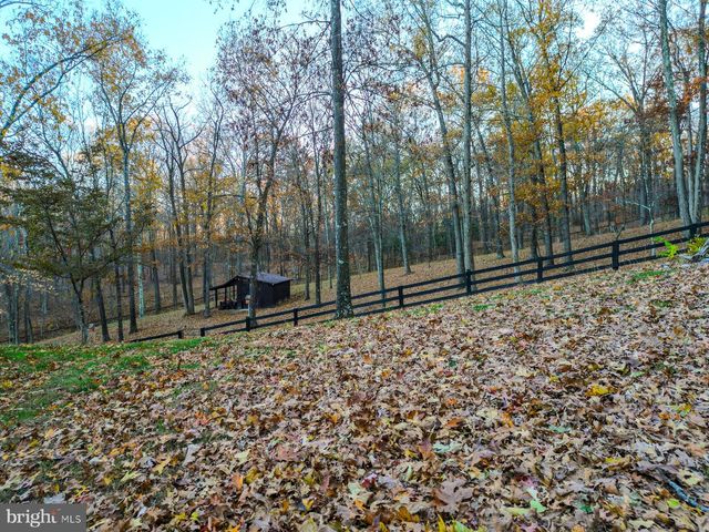 216 ANGEL COUNTRY LN, Paw Paw, WV 25434