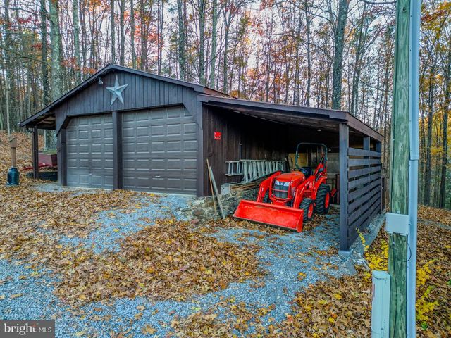 216 ANGEL COUNTRY LN, Paw Paw, WV 25434