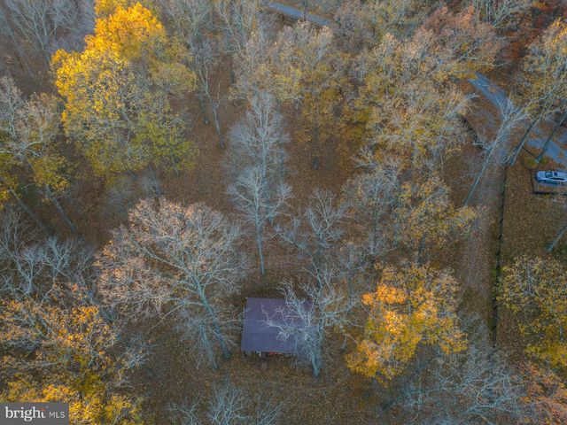 216 ANGEL COUNTRY LN, Paw Paw, WV 25434