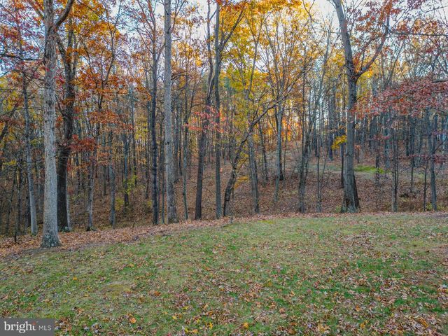 216 ANGEL COUNTRY LN, Paw Paw, WV 25434