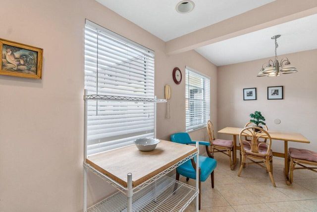 715 Normandy O, Delray Beach, FL 33484