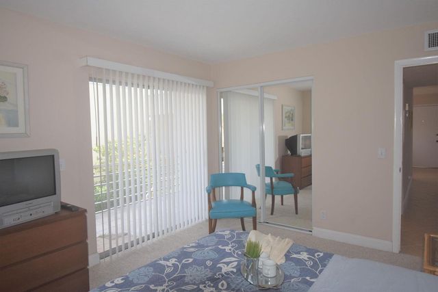 715 Normandy O, Delray Beach, FL 33484