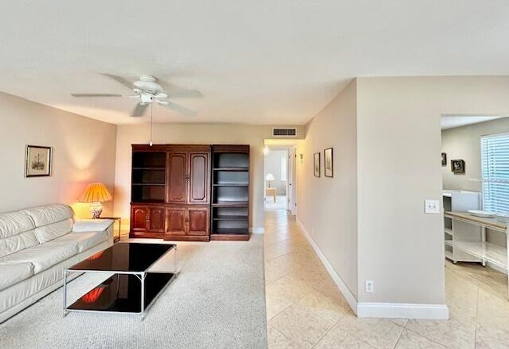 715 Normandy O, Delray Beach, FL 33484