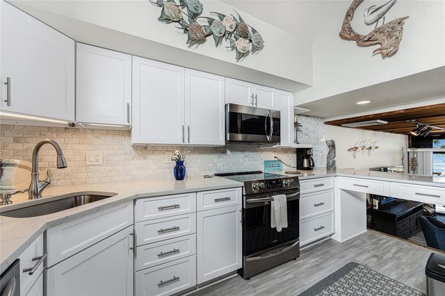 5030 N BEACH ROAD 3, Englewood, FL 34223