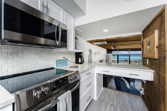 5030 N BEACH ROAD 3, Englewood, FL 34223